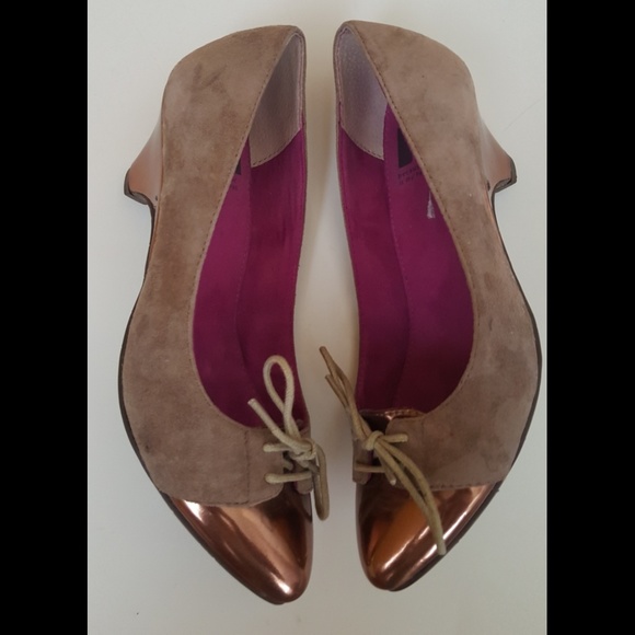 BC low  heeled suede pumps - Picture 3 of 4